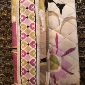 Vera Bradley Retired Portabella Road Bowler Wallet Collectible Casual Utility